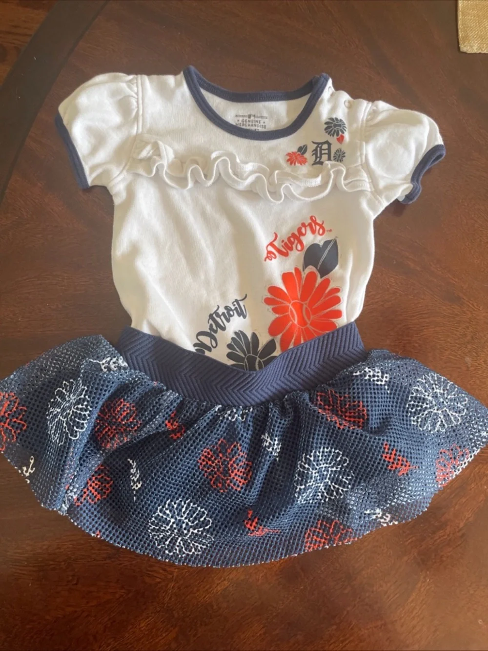 Detroit Tigers Baby Girls Jumpsuit And Detachable Navy Skirt Size 6-9 Months